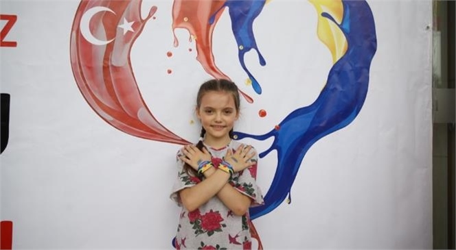Savaş Mağduru Ukraynalı Çocuklara Türkiye Yuva Oldu