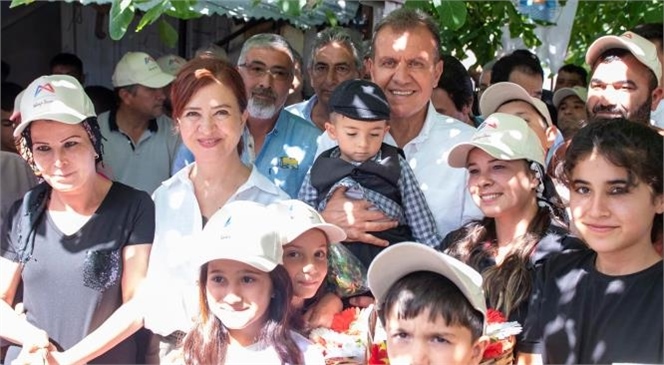 Mersin Büyükşehir Belediye Başkanı Vahap Seçer, Kurban Bayramı’nda Başladığı İlçe Ziyaretlerine Erdemli İle Devam Etti