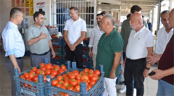 Tarsus Hal Kompleksi Esnafları, Mersin Büyükşehir Belediyesi’nin Hizmetlerinden Memnuniyetlerini Dile Getirdiler