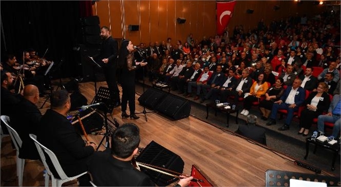 Mersin Büyükşehir, Ulu Önder Mustafa Kemal Atatürk İçin Erdemli’de Anma Konseri Düzenledi