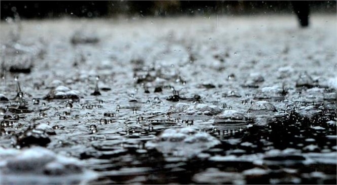 Yarın Öğleden İtibaren Batı Akdeniz'de Kuvvetli Yağış Etkili Olacak