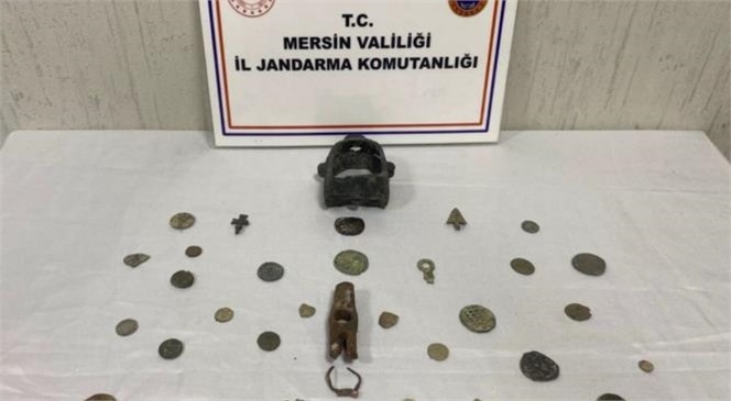 Mersin İl Jandarma Komutanlığı Ekipleri Tarihi Eser Kaçakçılığı Yapan 1 Kişiyi Kıskıvrak Yakaladı