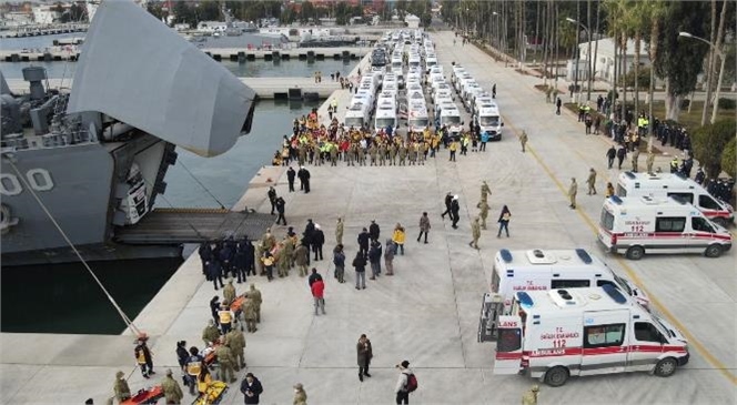 Depremin Ardından 156 Yaralı İle 46 Refakatçısı Mersin'e Getirildi