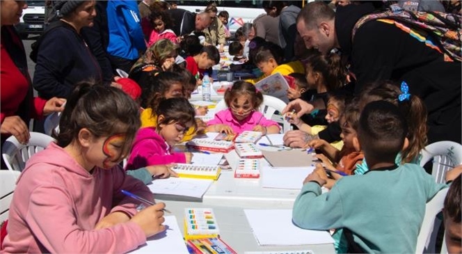 Mersin Büyükşehir’den Depremzede Çocuklara Çizim Atölyesi