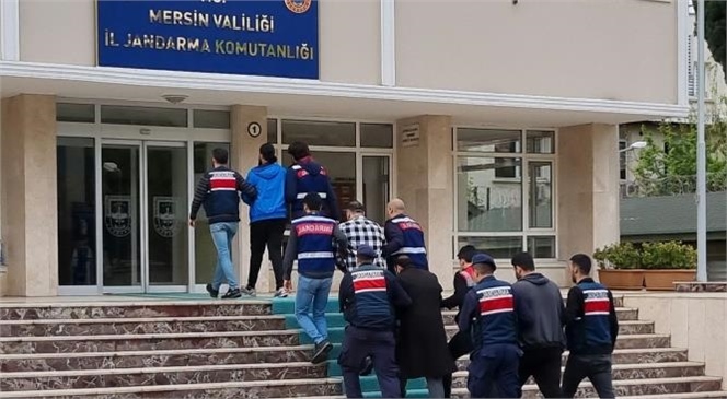Mersin İl Jandarma Komutanlığı Ekipleri DEAŞ Terör Örgütü Üyesi 4 Şahsa Yönelik Operasyon Düzenledi