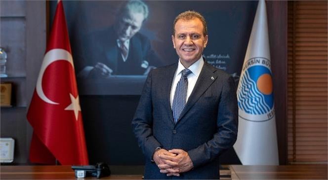Mersin Büyükşehir Belediye Başkanı Vahap Seçer, 19 Mayıs'ı Kutladı