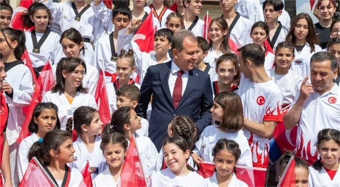 Başkan Seçer, 19 Mayıs Kutlamalarına Katıldı