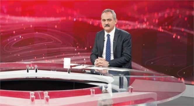 Millî Eğitim Bakanı Mahmut Özer, 29 Mayıs'ta Okulların Tatil Olup Olmadığını Açıkladı