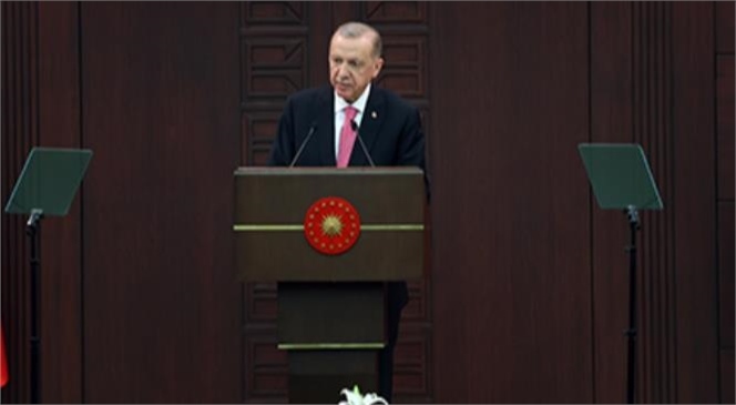 Erdoğan, Cumhurbaşkanı Yardımcısı ve Kabinesini Açıkladı