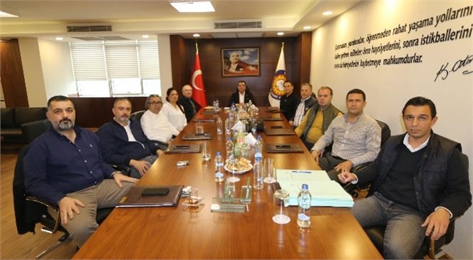 Tarsus Ticaret ve Sanayi Odası Yönetim Kurulu, Tarsus’un İl Olmasını Gündeme Alan Toplantı Düzenledi