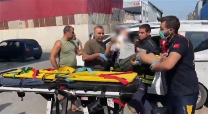 Mersin'de Trafik Kazası, 2 Çocuk Yaralandı