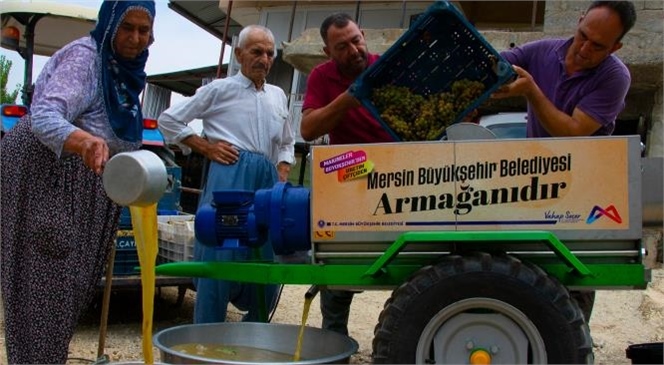 Mersin Büyükşehir, Üzüm Sıkma Makinesi Desteğine Tarsus’tan Başladı