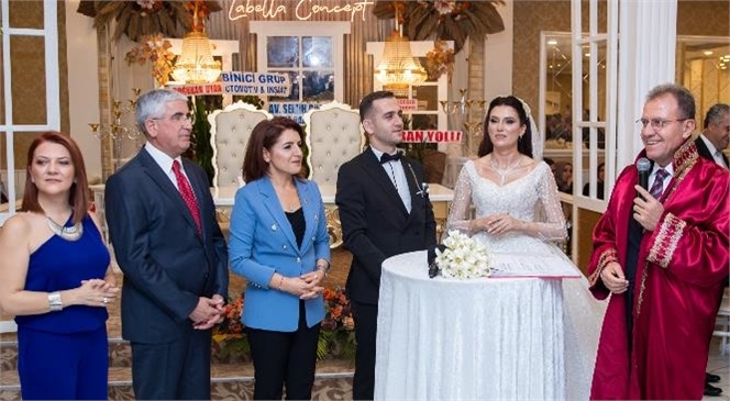 Dilan Atabey’in Mutlu Günü! Mersin Büyükşehir Belediyesi Basın Yayın ve Halkla İlişkiler Dairesi Başkanı Dilan Atabey İle Özgür Eken Dünyaevine Girdi