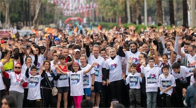 5. Uluslararası Mersin Maratonu Koşuldu, Maraton Rekorlara Ev Sahipliği Yaptı