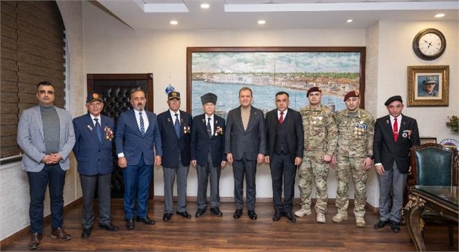 Başkan Seçer, Azerbaycan Askeri Dernekler Federasyonu Başkanı Hesenli Ve Beraberindeki Heyeti Ağırladı