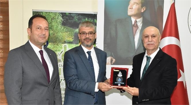 Şubat Ayı Borsa Meclisine Tarsus Üniversitesi Rektörü Prof. Dr. Orhan Aydın Misafir oldu