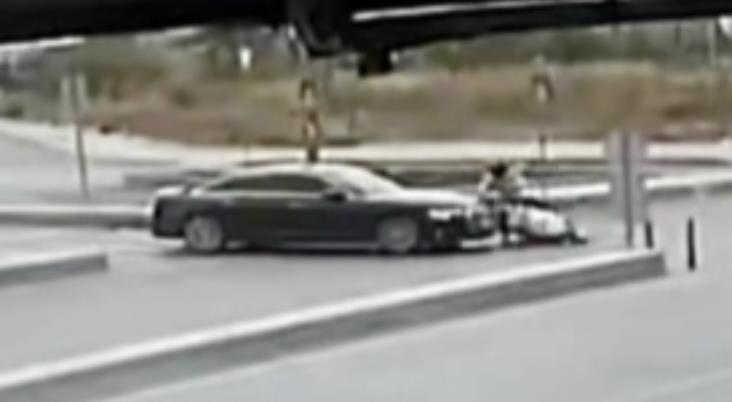 Mersin Toroslar’da Motokurye Kazası Kameraya Yansıdı