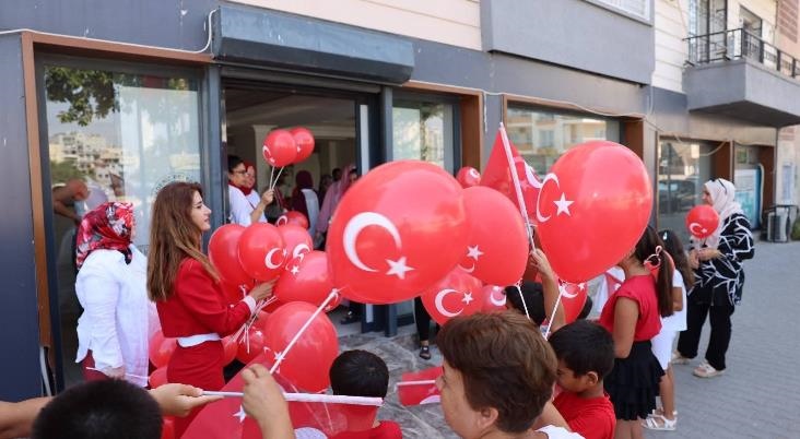 Akdeniz'de Mahalle Kültür Evlerimizde 30 Ağustos Coşkusu