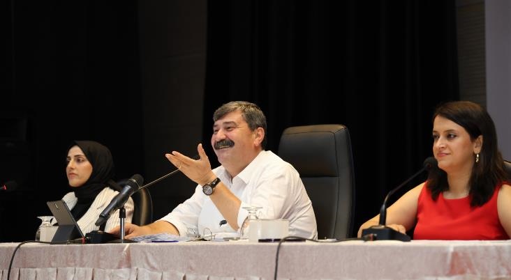 Toroslar Belediyesinden ‘can Dostlar’ İçin Mama Üreten Makine Parkuru