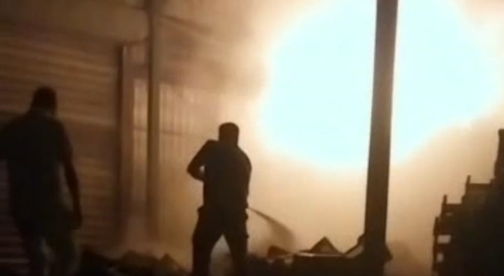 Tarsus Hal Tesisleri’nde Yangın Paniği