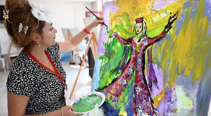 ‘8. Uluslararası Gülnar Bilim ve Kültür Etkinlikleri’ Büyükşehir’in Katkılarıyla Düzenlendi