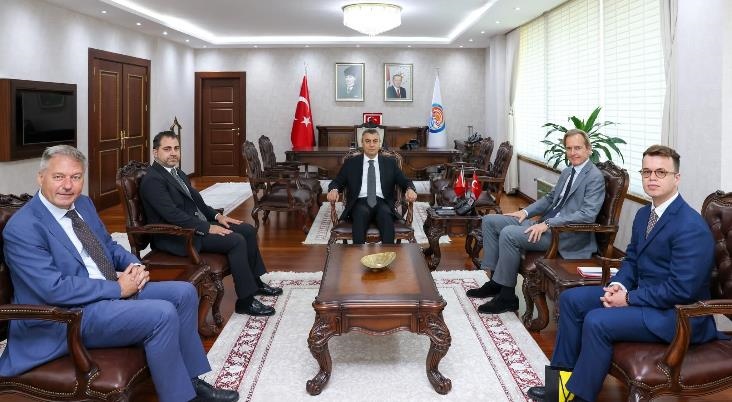 Mersin Valisi Vali Toros, Belçika Büyükelçisi Van de Velde İle Görüştü