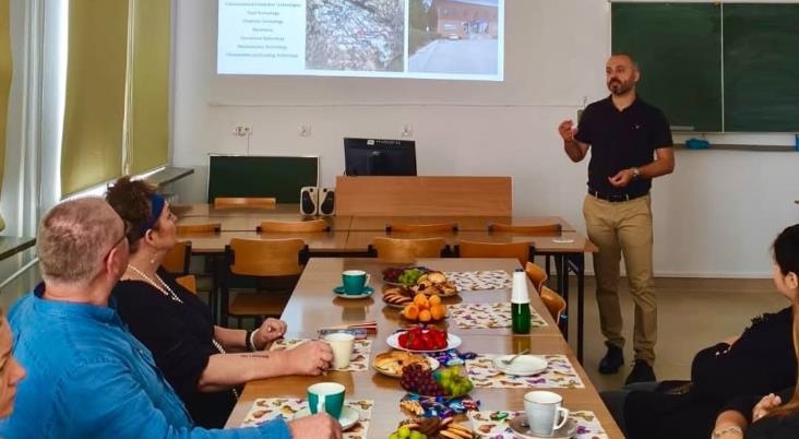 Tarsus Üniversitesi Öğretim Üyesi Özay, İspanya'da Bilimsel Çalışma Gerçekleştirdi