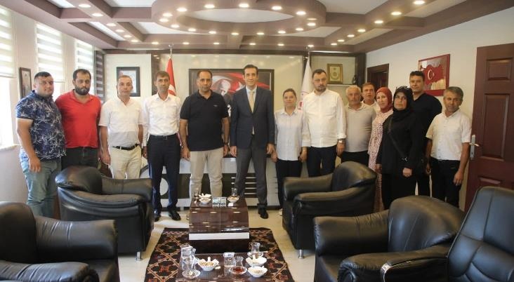 AK Parti Mersin Milletvekili Ali Kıratlı, Bozyazı Kaymakamı Tuncay Topsakaloğlu’nu Ziyaret Etti