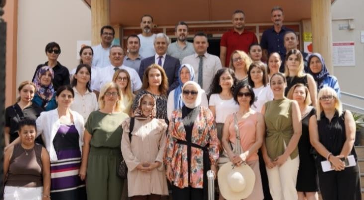 Milli Eğitim Bakanı Yusuf Tekin, 2025 Eylül Dönemi Mesleki Çalışmalar Kapsamında Öğretmenlerle Çevrim İçi Bir Toplantı Gerçekleştirdi