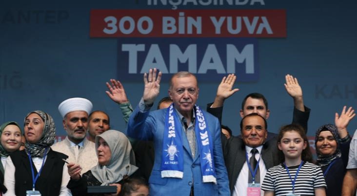 "Bugün İtibarıyla Deprem Bölgesindeki Her 3 Hak Sahibi Vatandaşımızdan 2’sini Yeni Yuvasına Kavuşturmuş Oluyoruz"