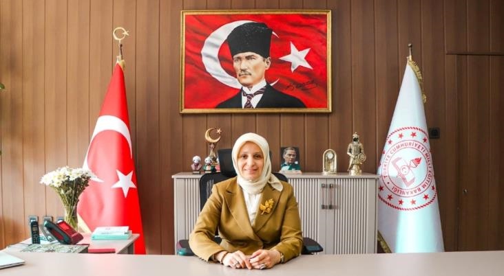 Mersin İl Milli Eğitim Müdürü Fazilet Durmuş Yeni Eğitim-öğretim Yılı Mesajı: "Bu Yüzyıl Öğretmen Yüzyılı Olacak"