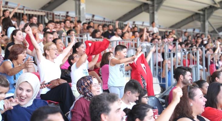 Mersin Tarsus’ta MillÎ Heyecan ve Etkinlik Bir Arada Yaşandı
