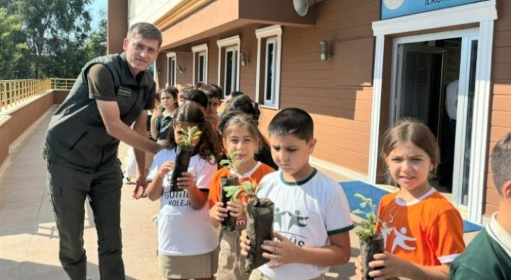 Mersin'de Yeşil Vatan Bilinci Sınıflarda Yeşeriyor