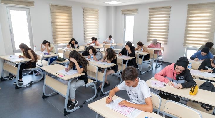 Çamlıyayla'da Lise ve Üniversiteye Hazırlık Kursu Kayıtları Başladı