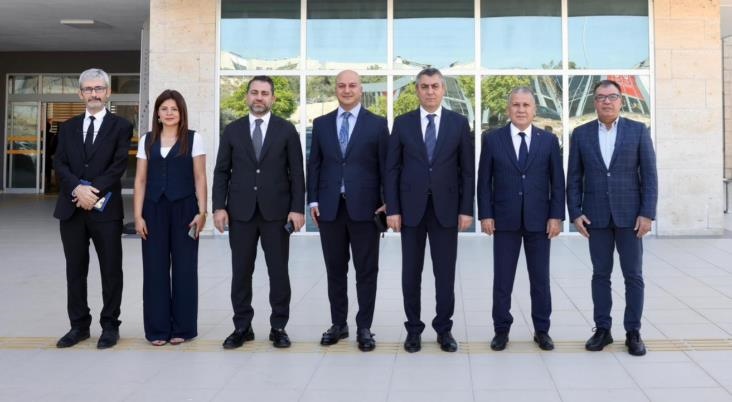 Tarsus TSO Başkan Koçak, Vali Toros Başkanlığında Gerçekleştirilen Toplantıya Katıldı