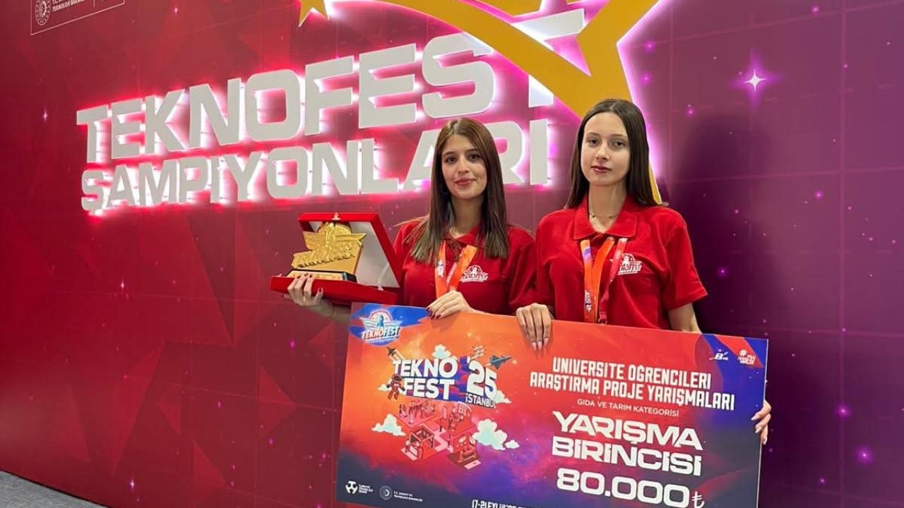 Teknofest 2025'te Tarsus Üniversitesi Öğrencilerinın Başarısı