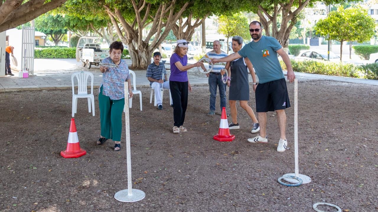 Mersin'de Avrupa Hareketlilik Haftası’nda ‘80’ler Buluşması’