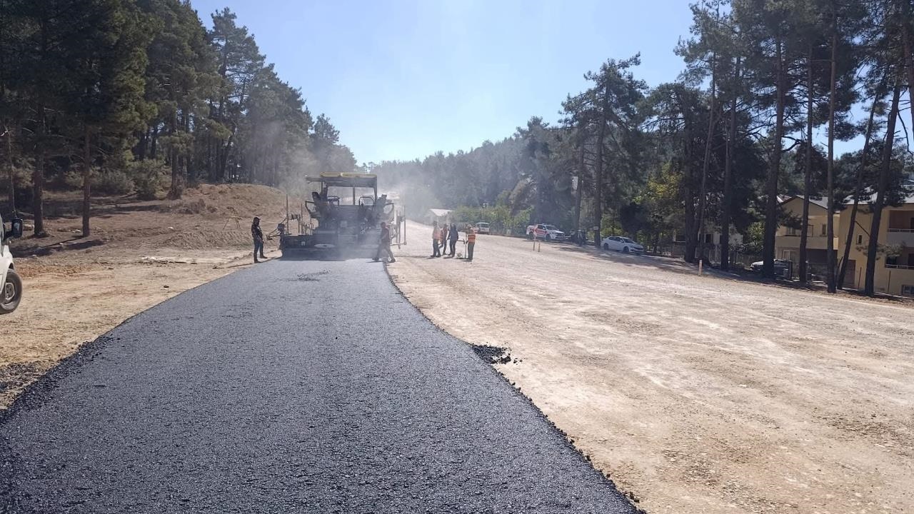 Çamlıyayla - Tarsus Arası Atdağı- Ulumeres Bölümü Asfaltlanıyor