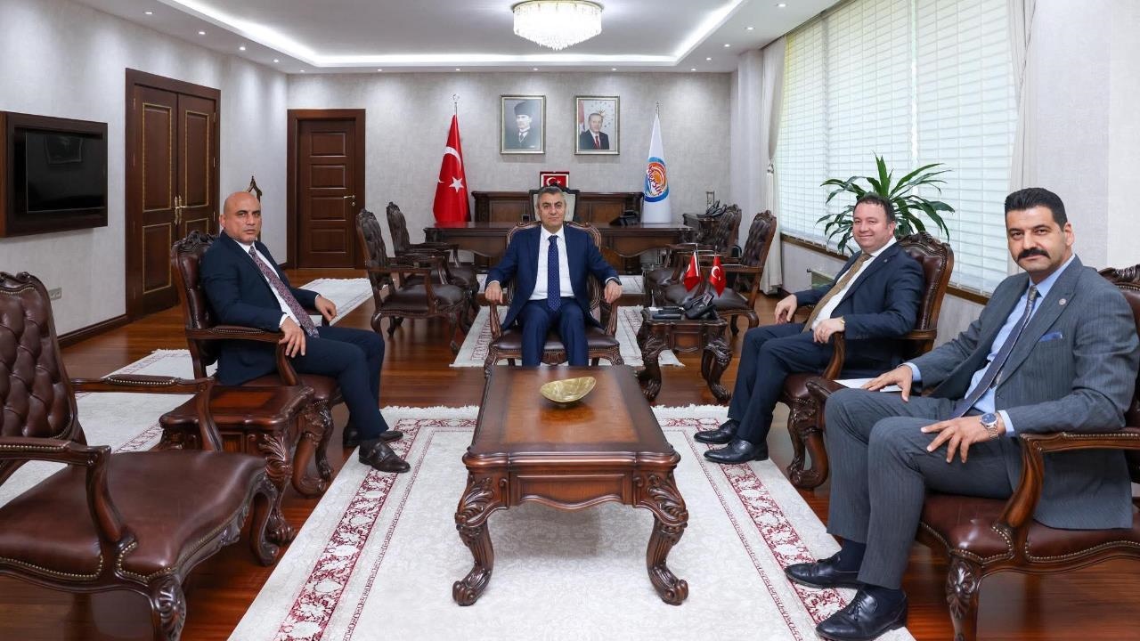 MHP'li Mersin İl Başkanı Gürsoy, Myk Üyeleri Köken ve Doğan, Vali Toros İle Görüştü