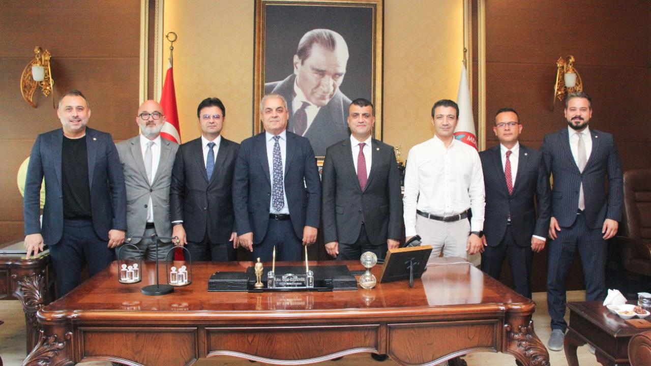 Mersin Cumhuriyet Başsavcısı Çelikkol ve Komisyon Başkanı Ceylan’dan, Baro Başkanı Özdemir’e Ziyaret