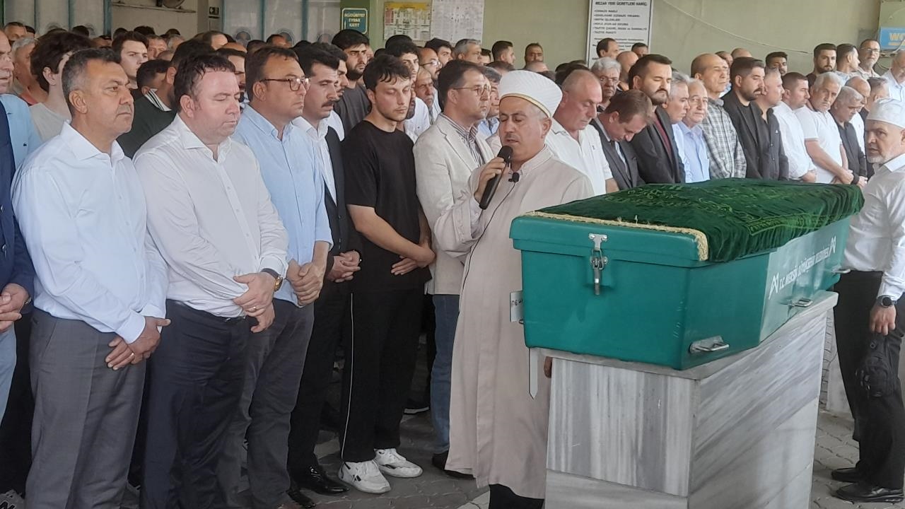 Mehmet Yıldırım Dualarla Son Yolculuğuna Uğurlandı