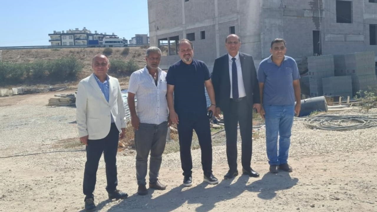 Tarsus'ta İnşaatı Devam Eden Eğitim Kurumları Yerinde İncelendi