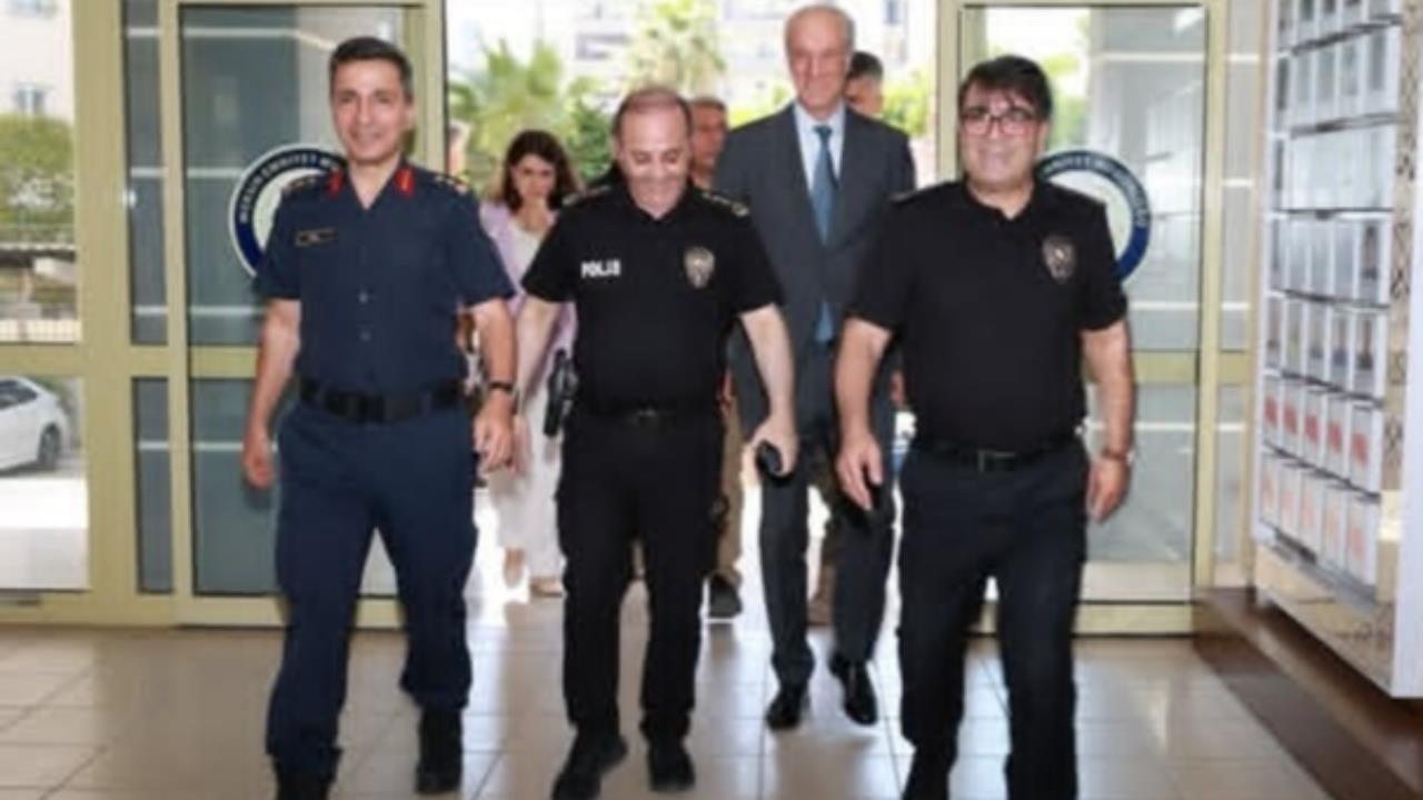 Tuğgeneral Sel İle Müdür Arıkan, Müdür Yılmaz'a Hayırlı Olsun Ziyaretinde Bulundu