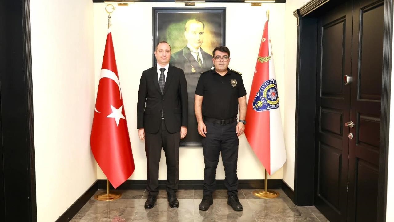 Kaymakam Akyüz, Müdür Yılmaz'a Hayırlı Olsun Ziyaretinde Bulundu