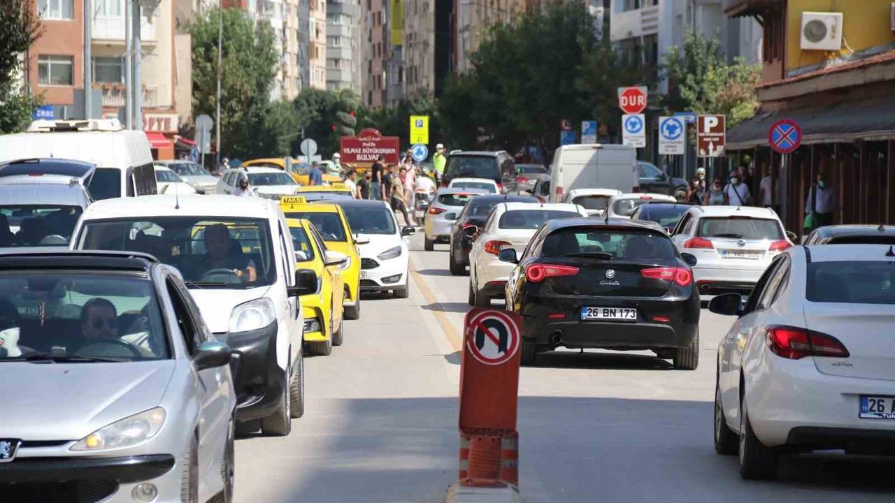 Eskişehir’de Trafik Sorunu Alarm Veriyor: Milletvekili Hatipoğlu