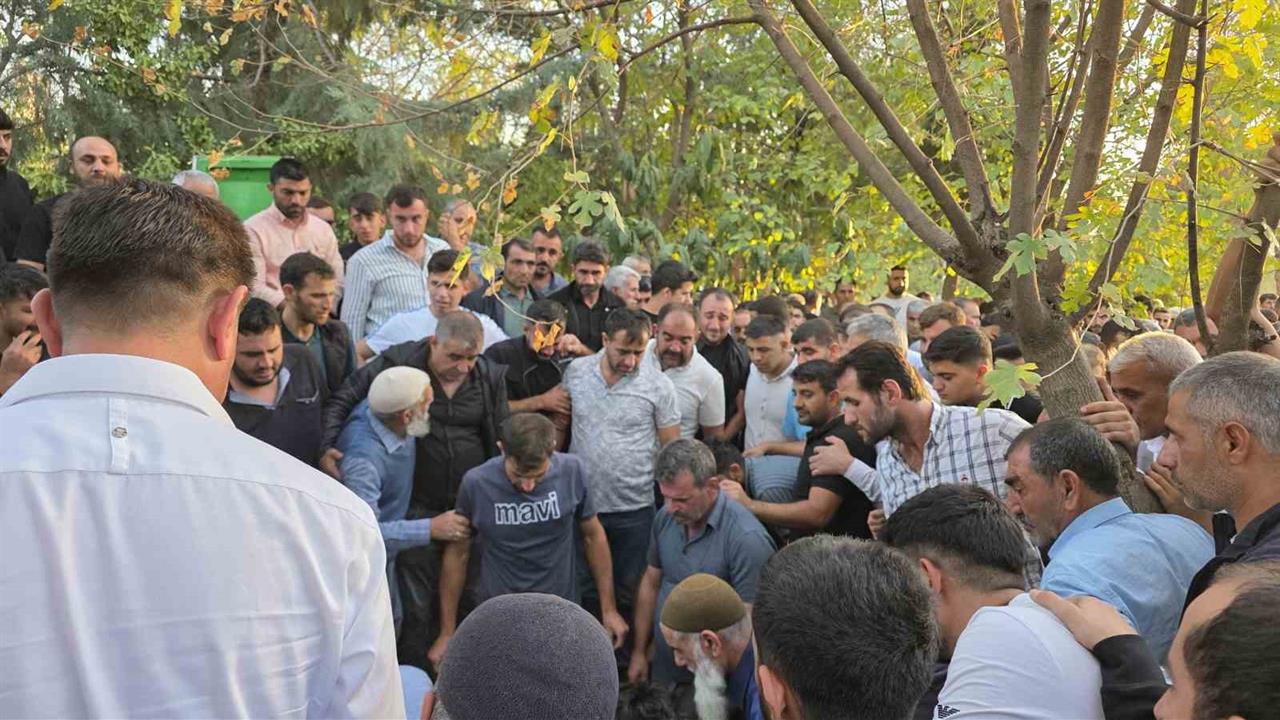 İskenderun'da Feci Kaza: 3 Arkadaş Hayatını Kaybetti