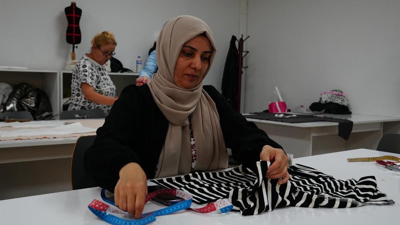 Düzce'de BELMEK Kayıtları Başladı: 41 Branş Seçeneği Sunuluyor