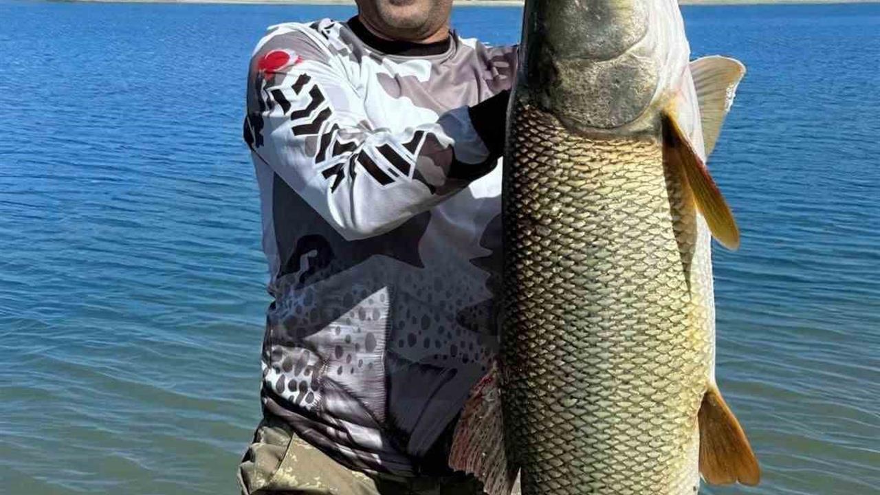 Elazığ’da Amatör Balıkçıdan 34 Kiloluk Dev Turna