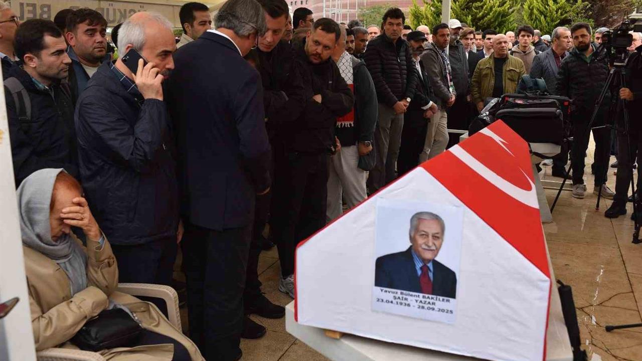 Yavuz Bülent Bakiler Son Yolculuğuna Uğurlandı