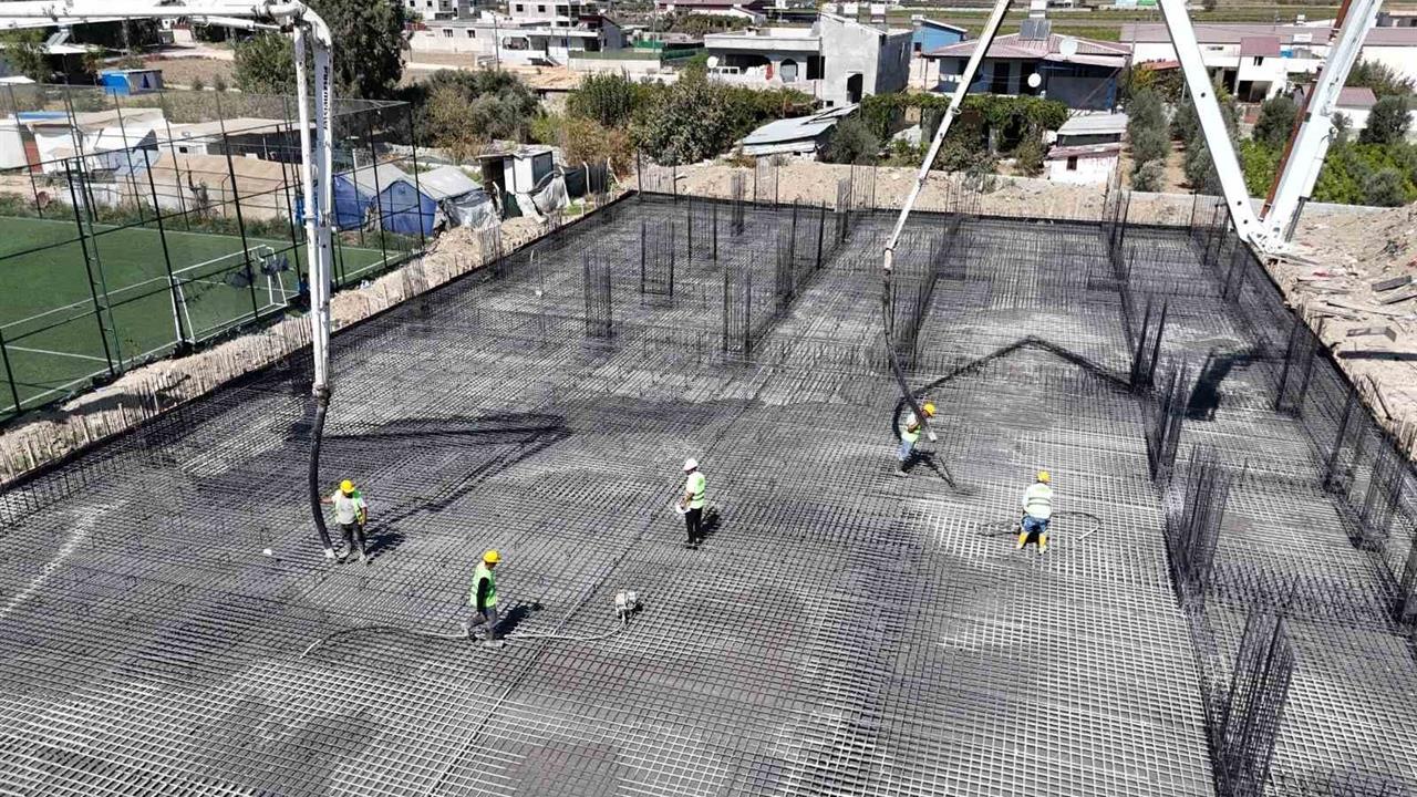 Hatay'da Çok Amaçlı Salon İnşaatı Başladı